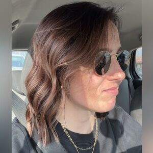 Meet your Posher, Bri